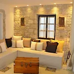Polismata - Private Residences Kardamyli