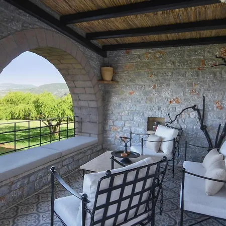 Polismata - Private Residences * Kardhamili
