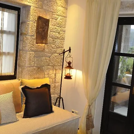 Polismata - Private Residences Kardhamili