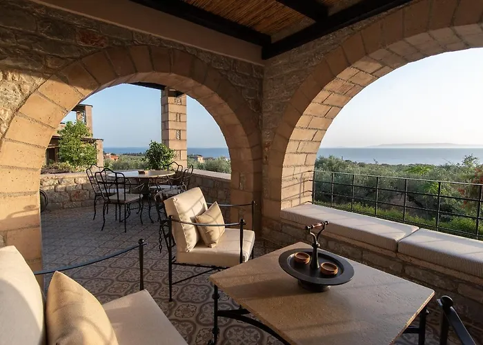 Polismata - Private Residences * Kardamyli