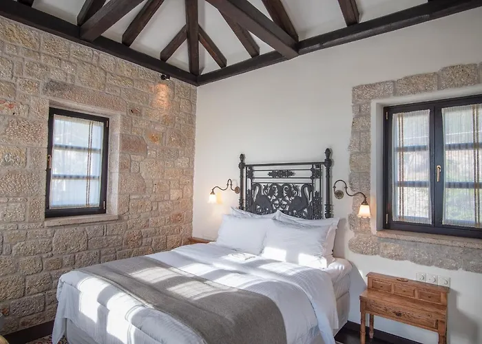 Polismata - Private Residences * Kardamíli